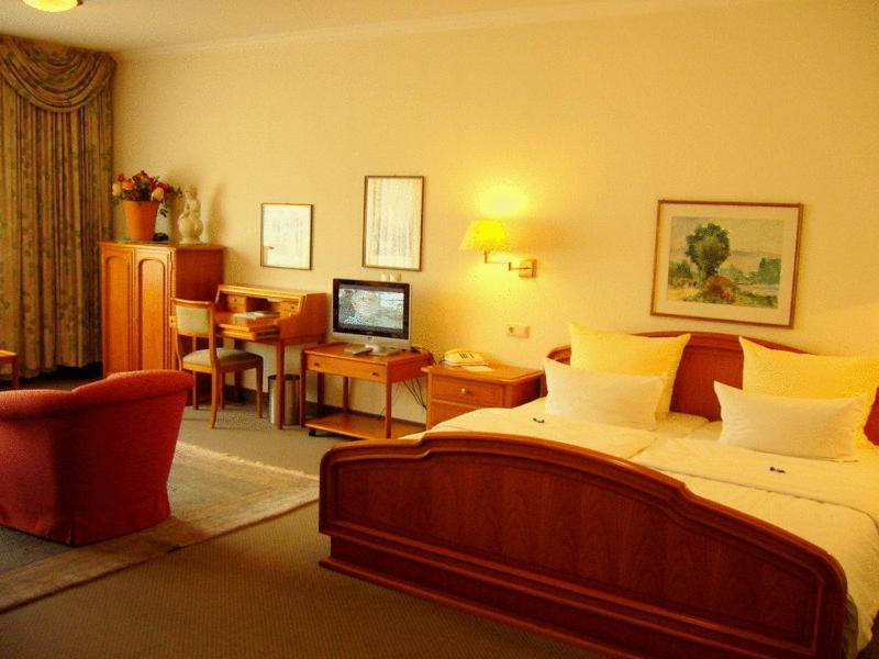 Hotel Gasthof Vogelsang Zellingen Стая снимка